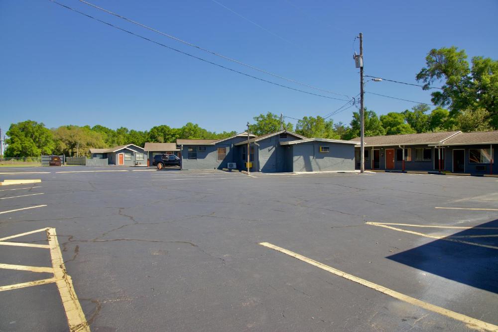 El Camino Motel